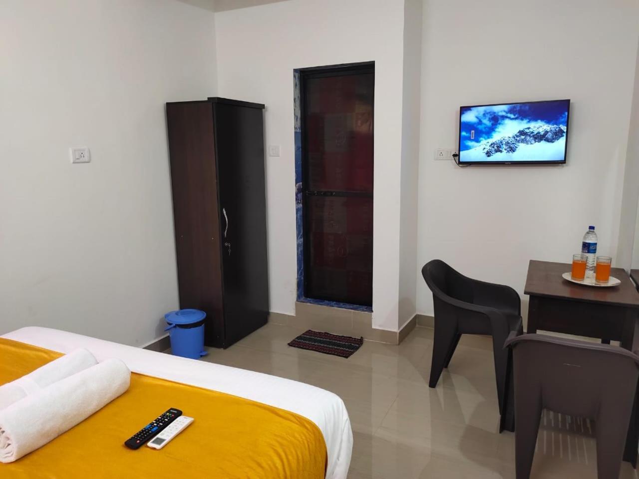 Jo Guest House... Guest house *